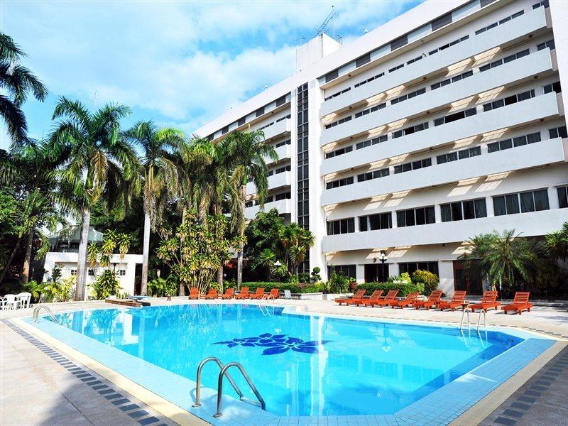 Maeyom Palace Hotel Phrae Dış mekan fotoğraf