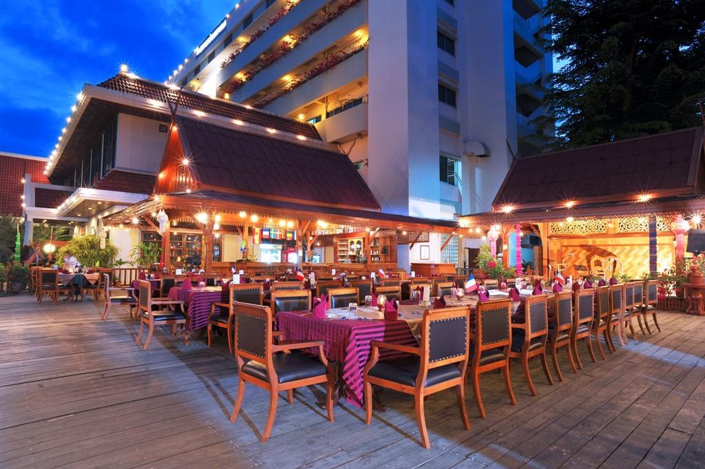 Maeyom Palace Hotel Phrae Dış mekan fotoğraf