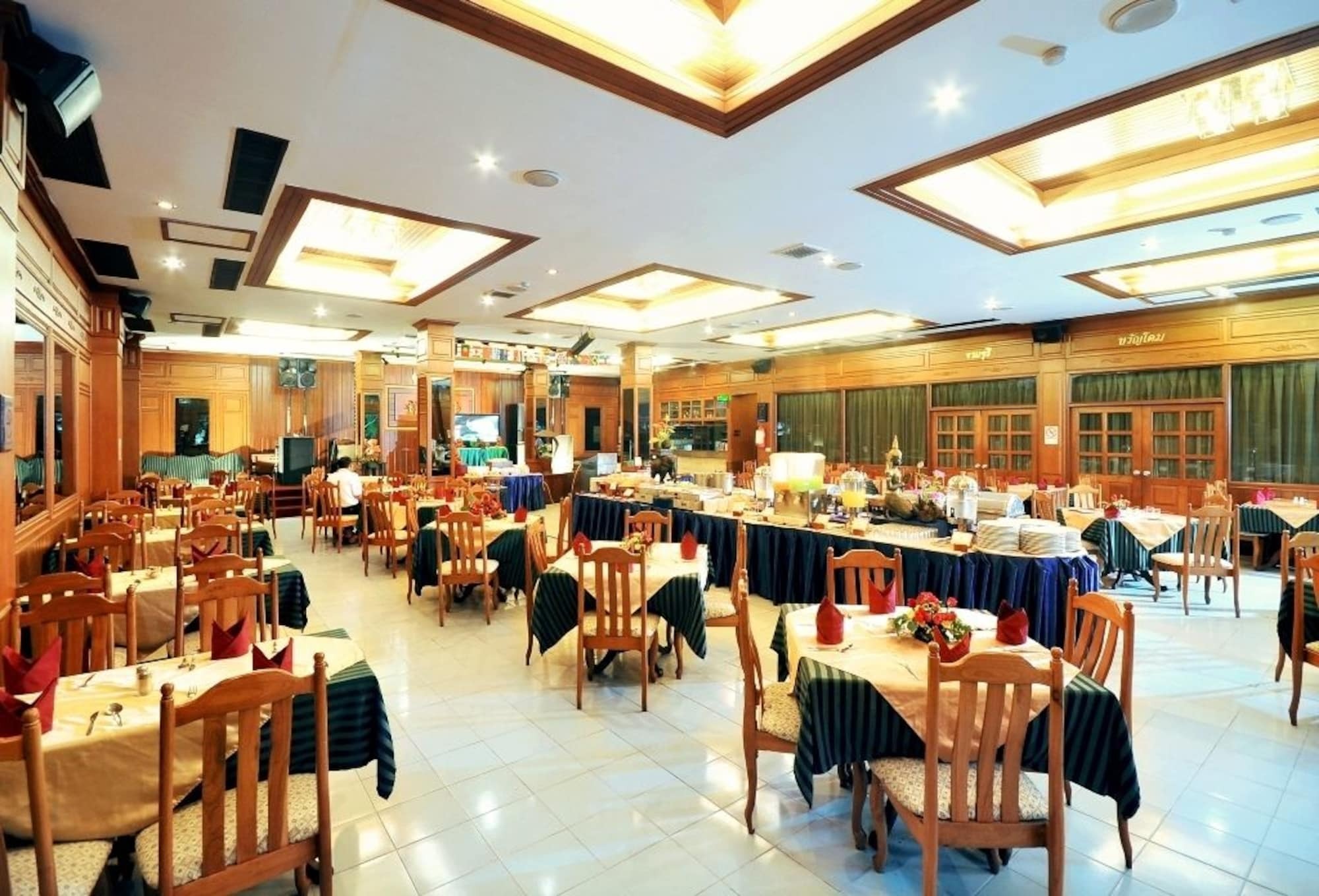 Maeyom Palace Hotel Phrae Dış mekan fotoğraf